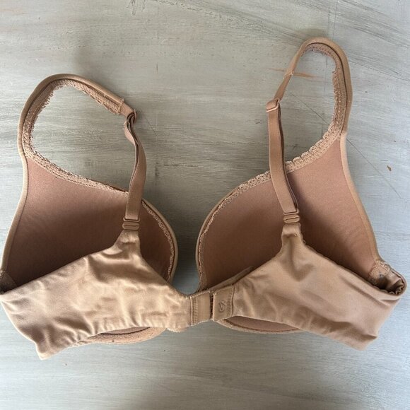 Victoria's Secret Perfect Shape Smooth Bra T-Shirt Bra Size 32 D Bodycon Push Up - Picture 6 of 12